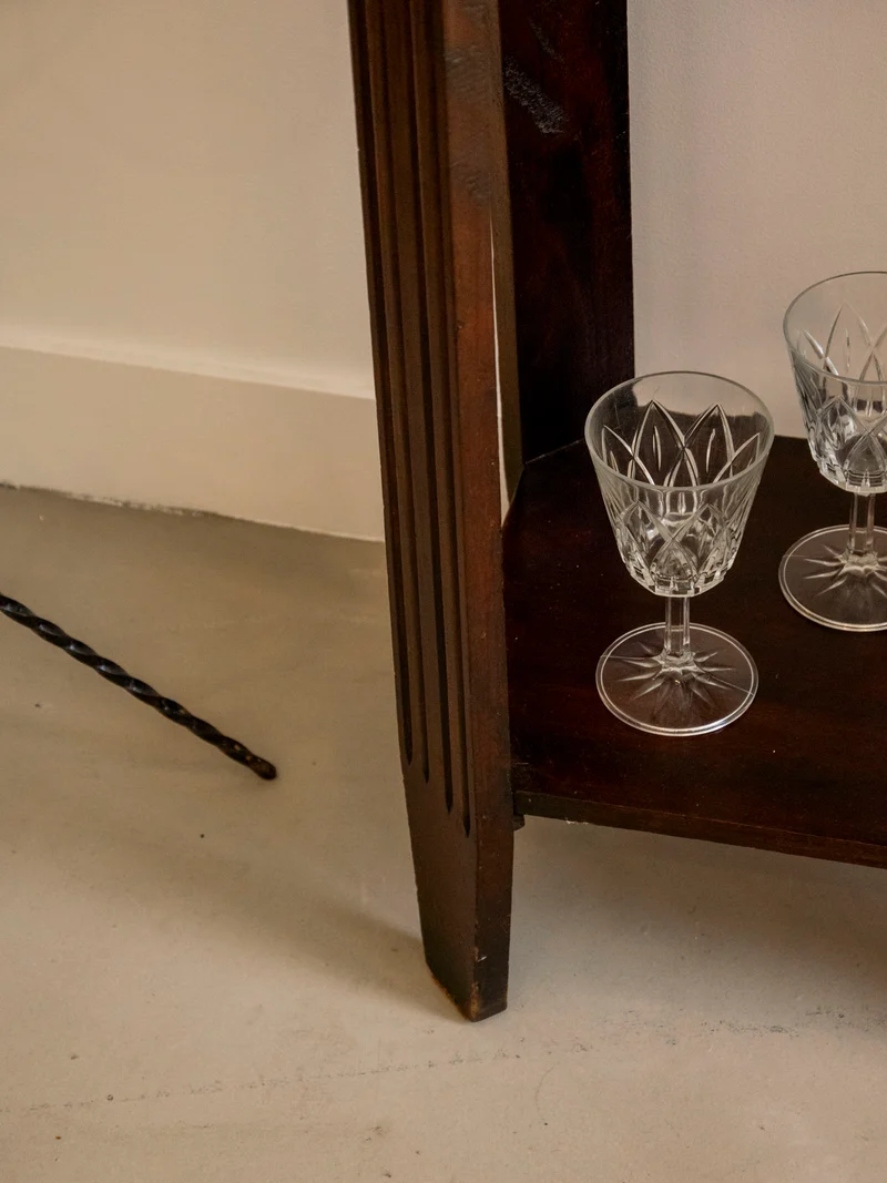 Francine, la table d'appoint au style Art Déco N°936