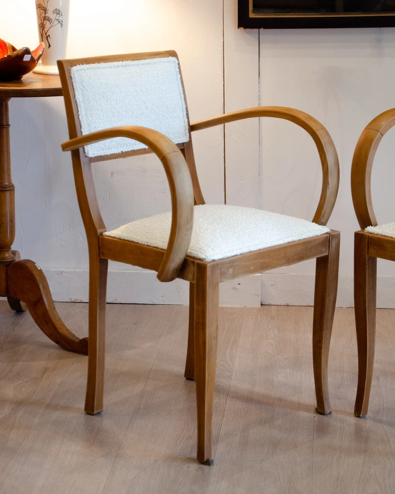 Ernest, la paire de fauteuils en hêtre N°952