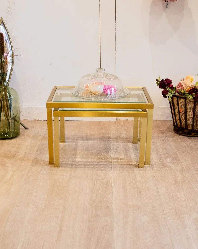 Barbara, les tables gigogne métal brossé et verre N°156