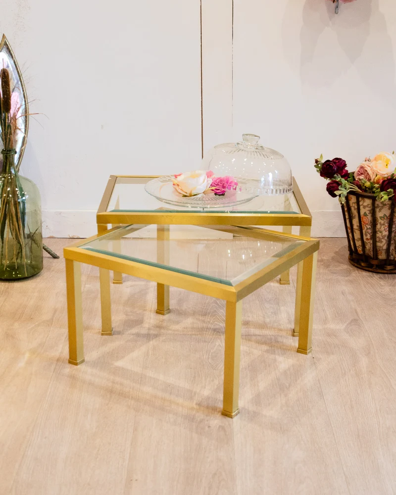 Barbara, les tables gigogne métal brossé et verre N°156