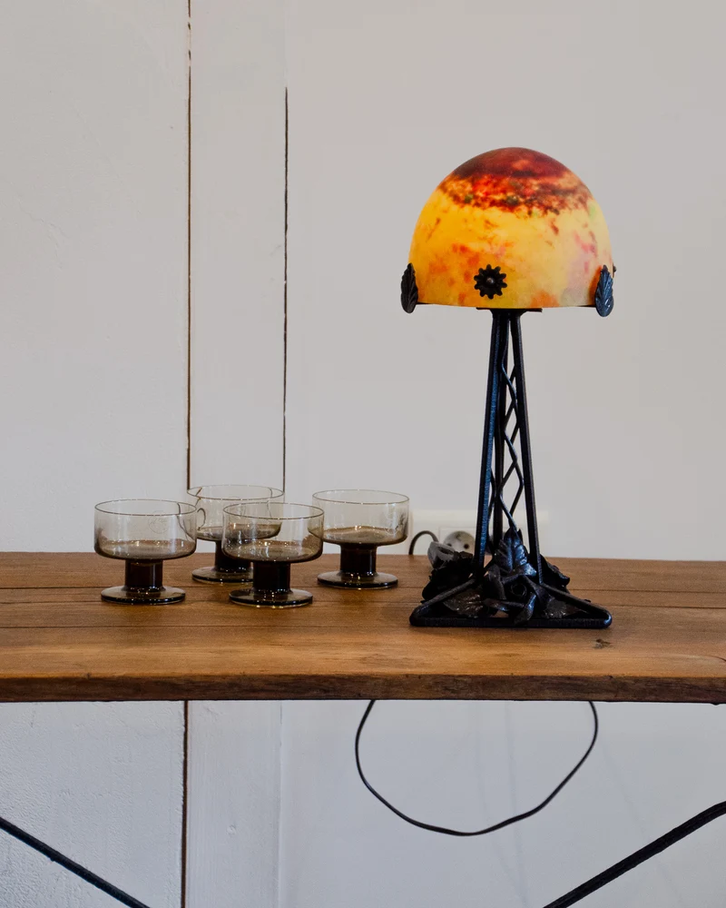 Julia, la lampe Daum en fer forgé et pâte de verre N°930