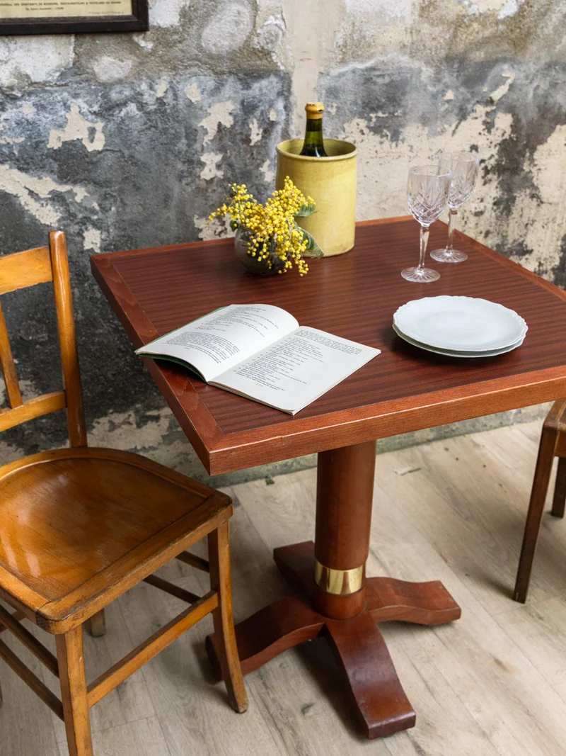 Denise, la table à manger bistro en bois N°1170
