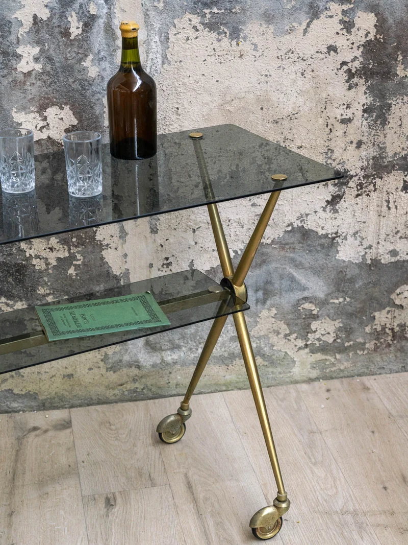 Anouk, la desserte en verre fumé N°322