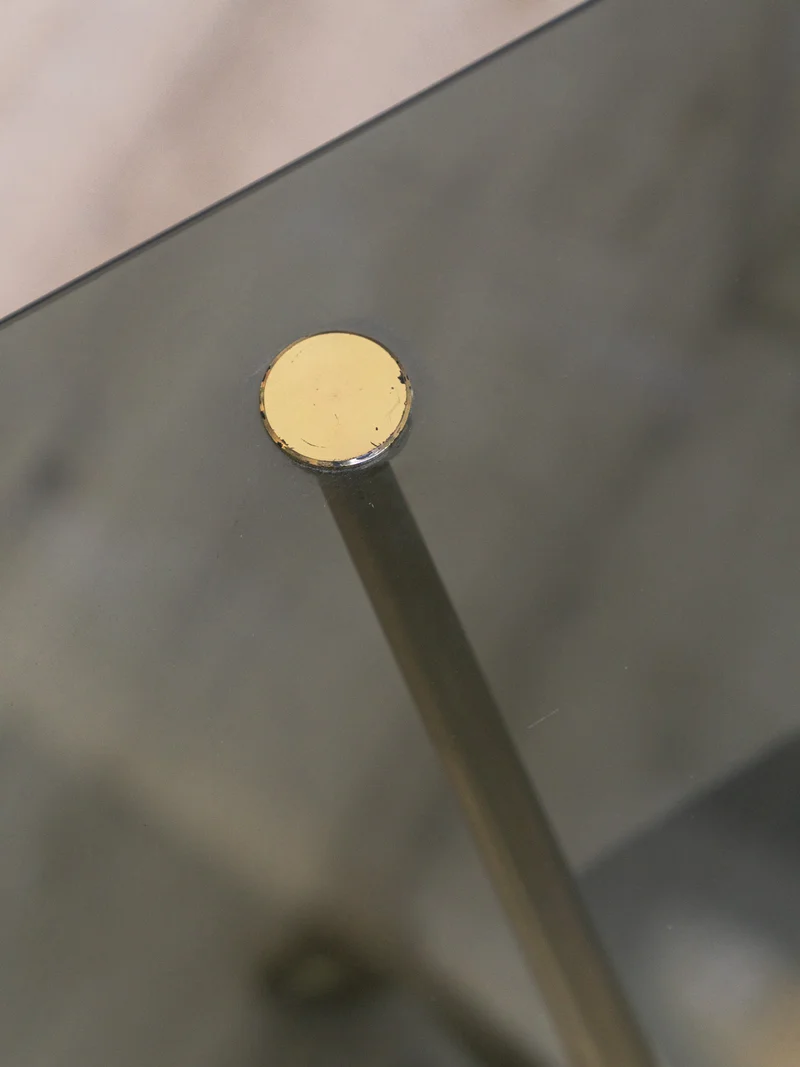 Anouk, la desserte en verre fumé N°322