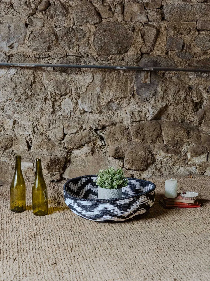 Ambroise, le panier en osier blanc et noir N°917