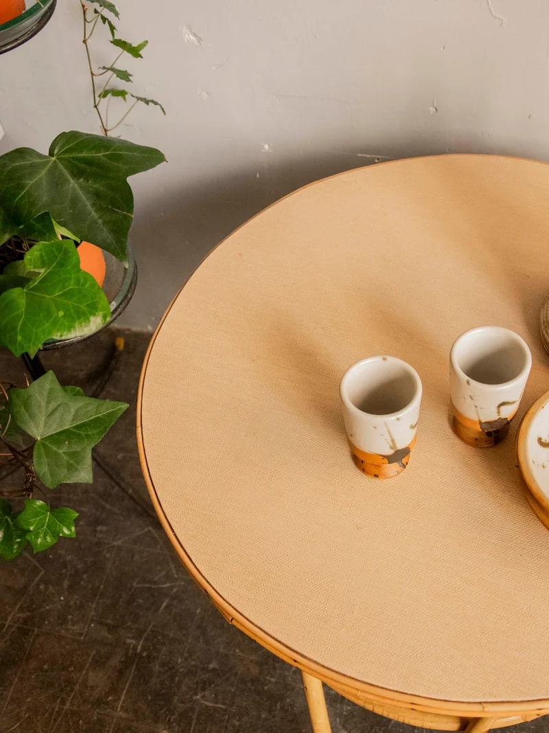 Léonie, la table basse en rotin et bois teint en beige N°937