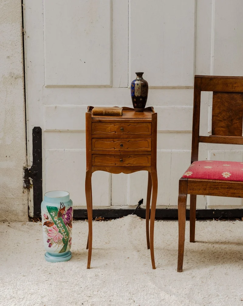 Odile, la table de chevet en bois N°1360