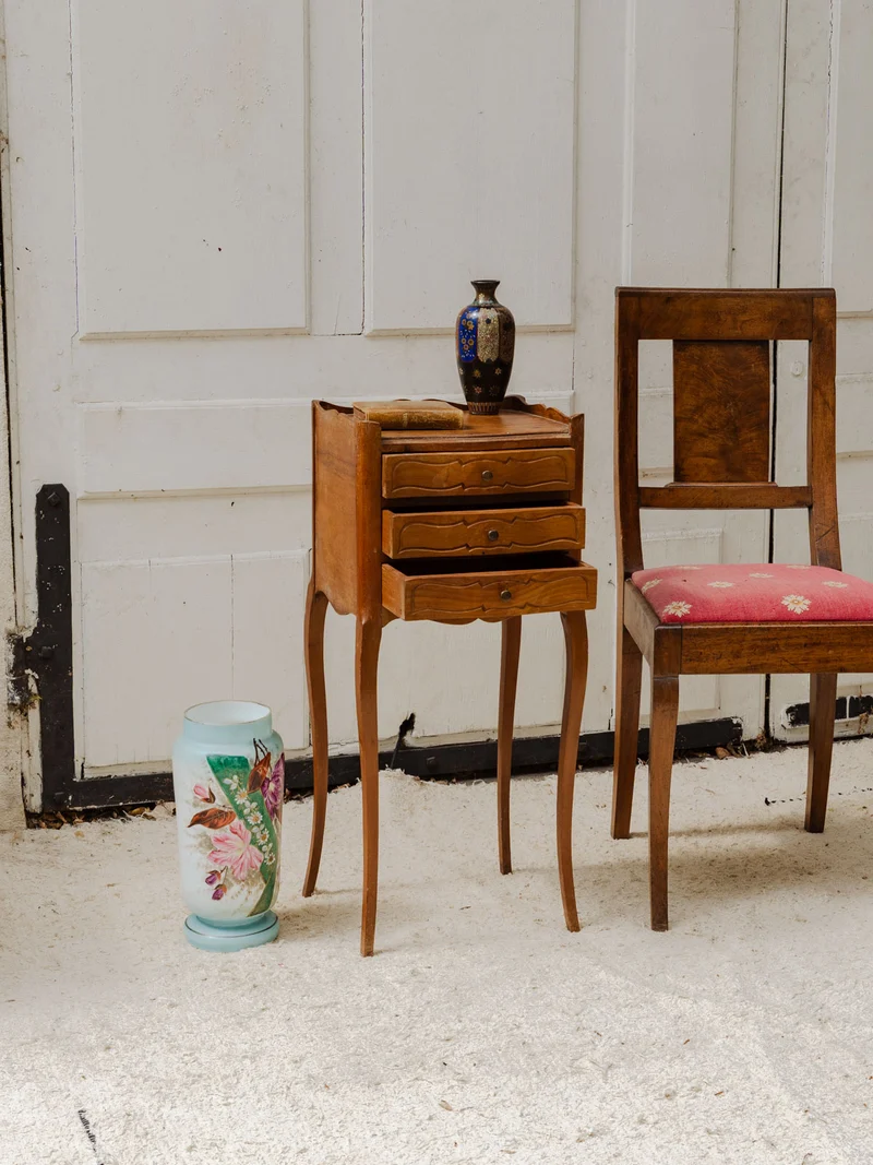 Odile, la table de chevet en bois N°1360