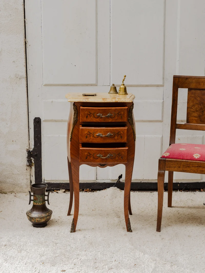 Francine, la meuble d'appoint en bois et marbre N°963