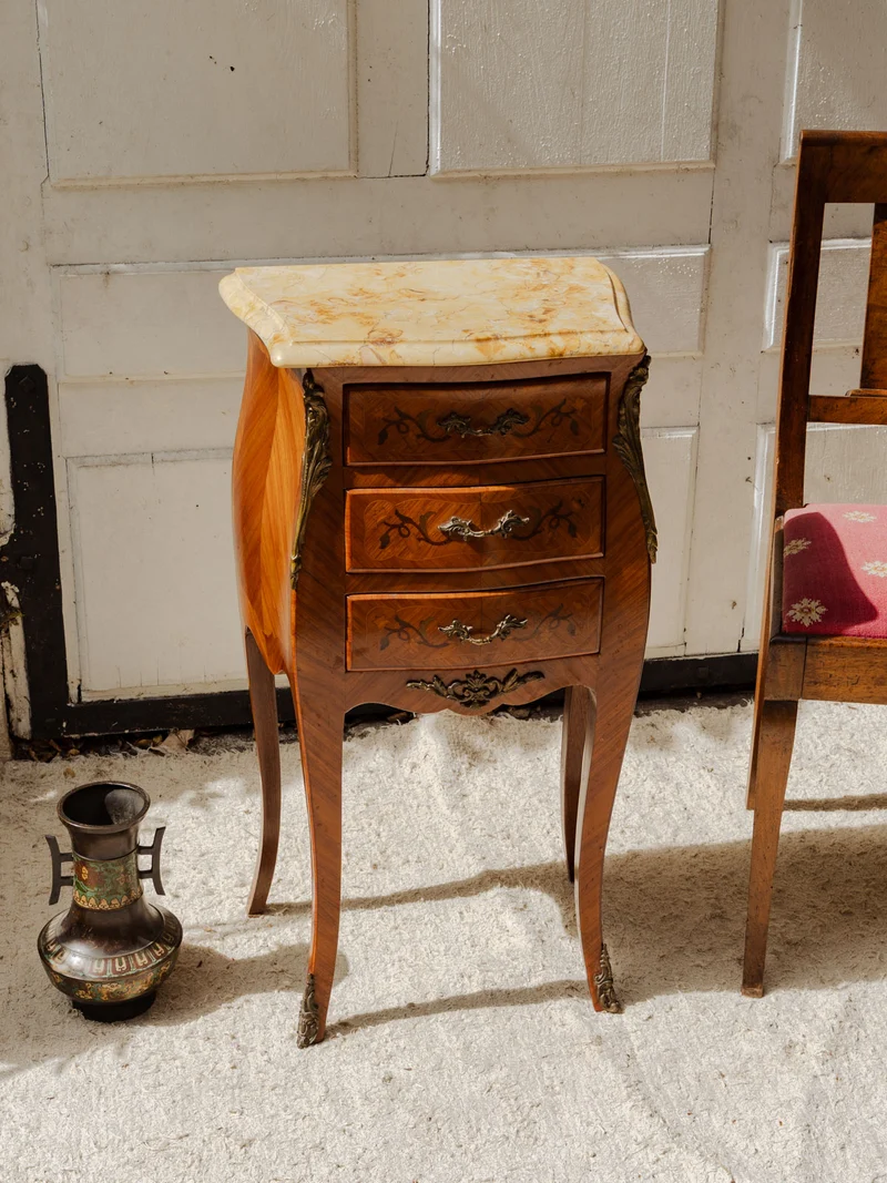 Francine, la meuble d'appoint en bois et marbre N°963