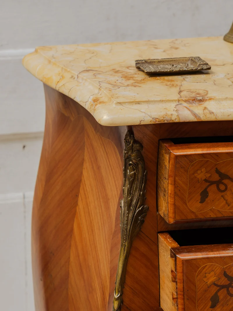 Francine, la meuble d'appoint en bois et marbre N°963