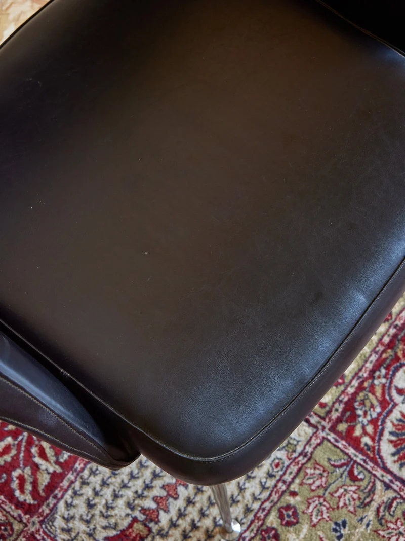 Jakob, le fauteuil en chrome N°1258