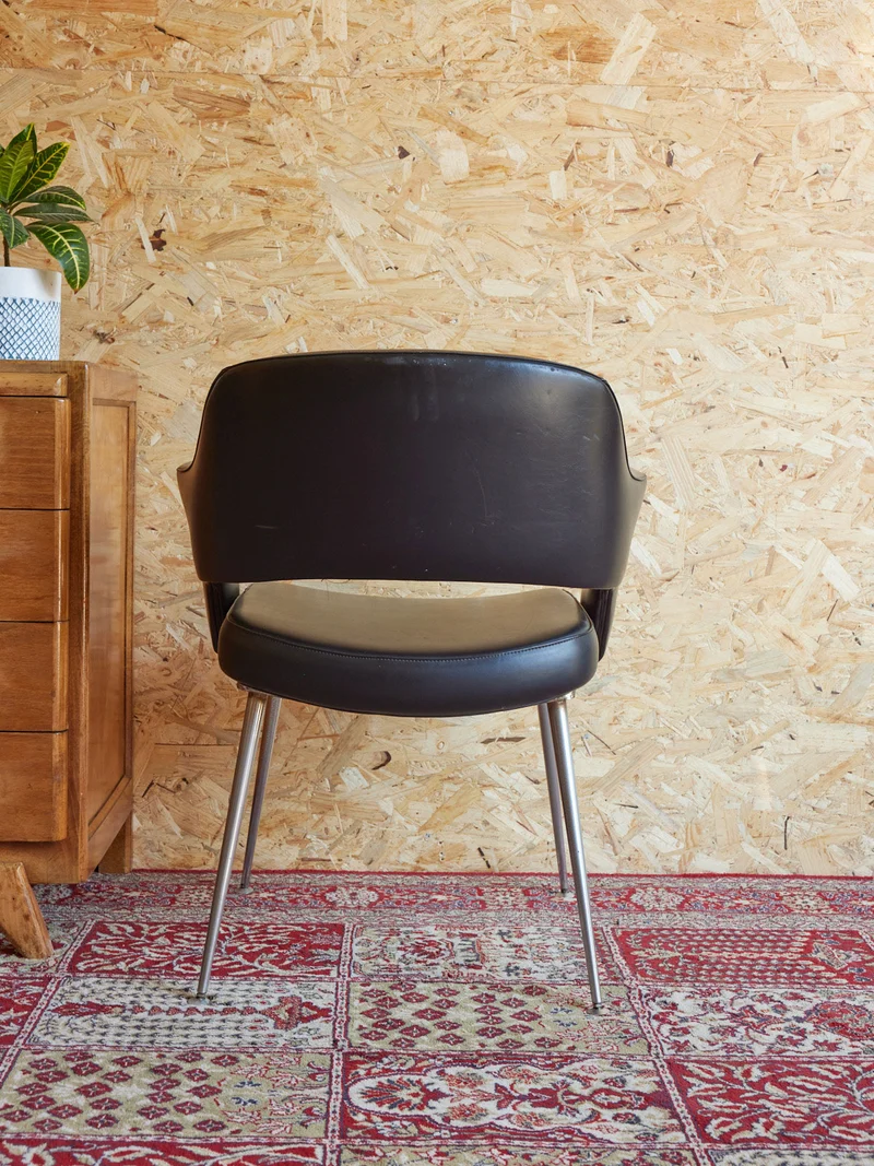 Jakob, le fauteuil en chrome N°1258