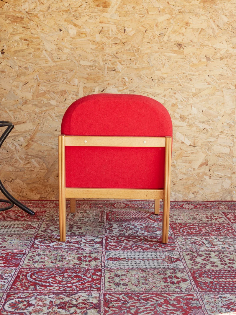 Olivia, la chauffeuse en bois N°88