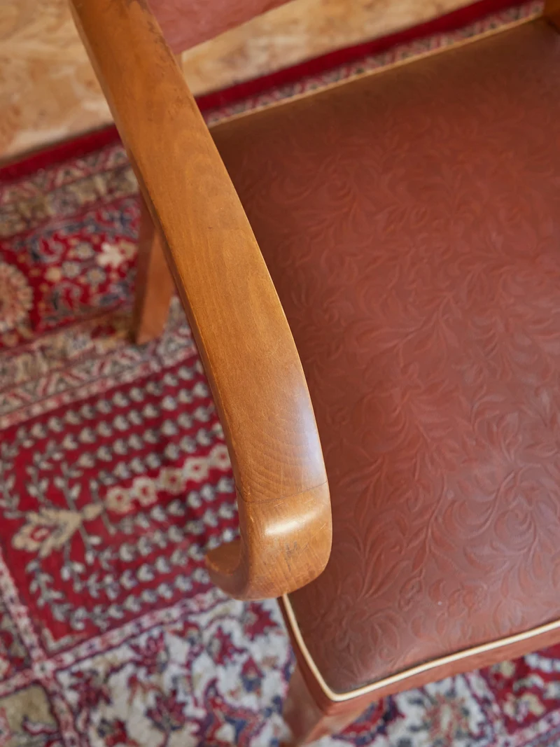 Ernest, le fauteuil bridge en skaï N°962