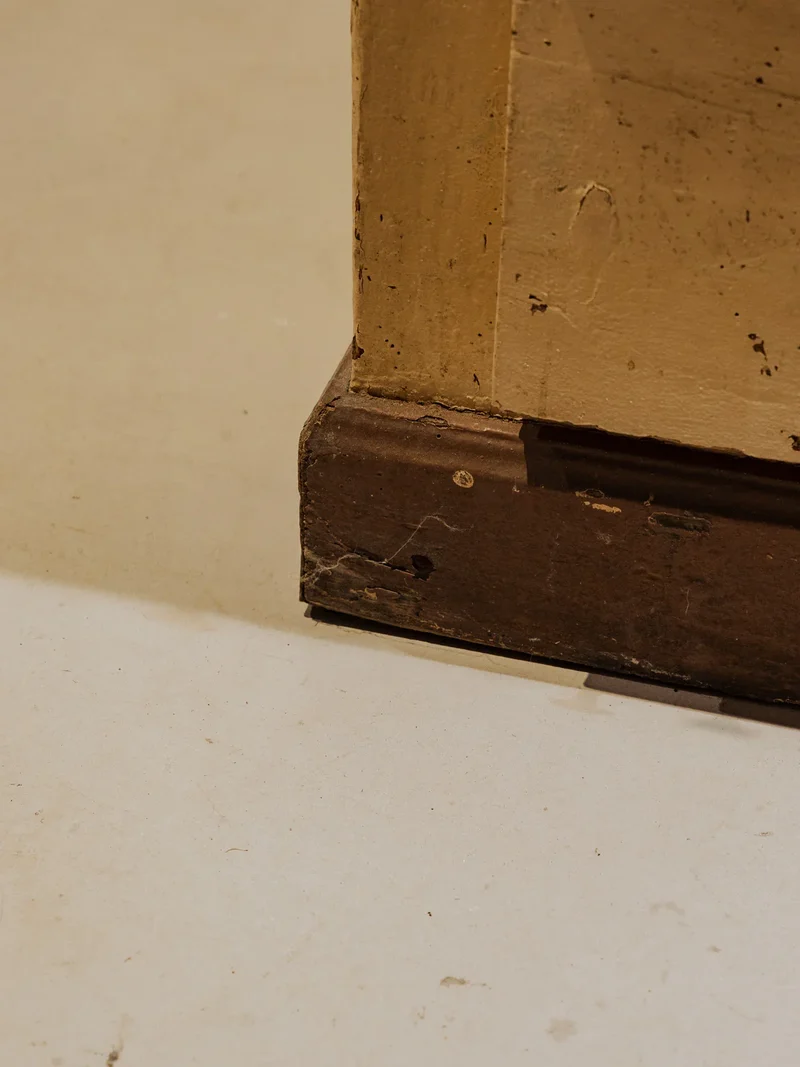 Fernand, le meuble de métier en bois beige N°339