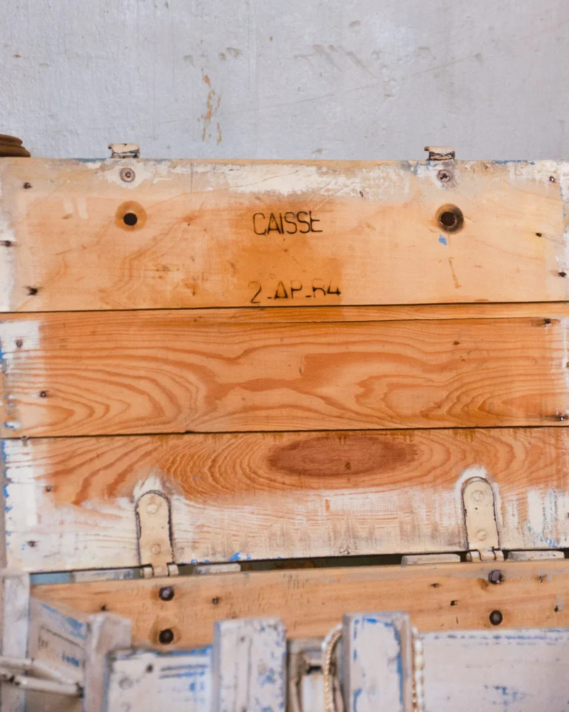 Lucien, la caisse en bois N°143