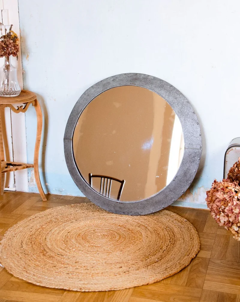 Igor, le miroir rond en zinc N°1048