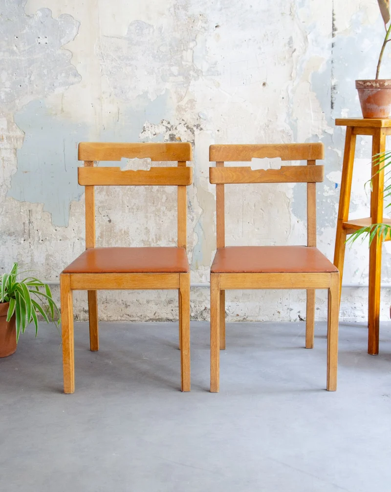 Alma, la paire de chaises en cuir camel N°1535