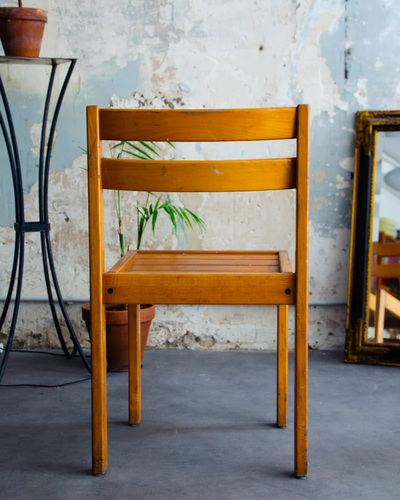 Alma, la chaise en bois clair minimaliste N°1539