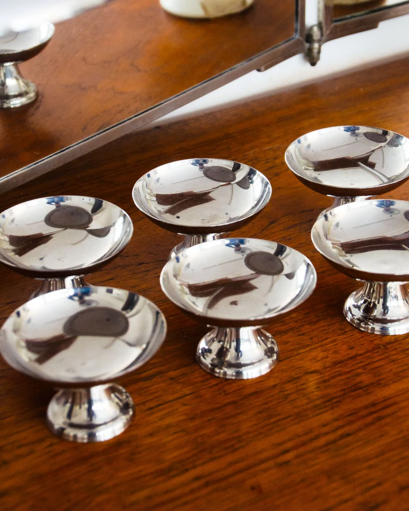 Nestor, le lot de 6 coupelles en inox N°613