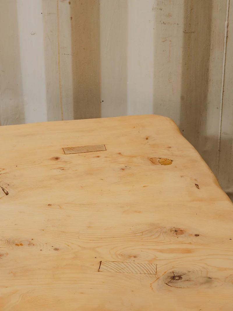 Léonie, la table basse rustique en bois N°970