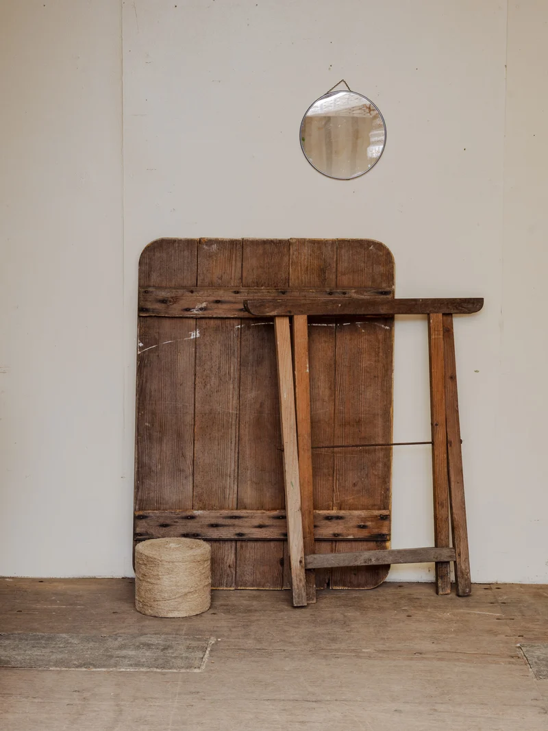 Romy, la table à manger pliante en bois N°1388