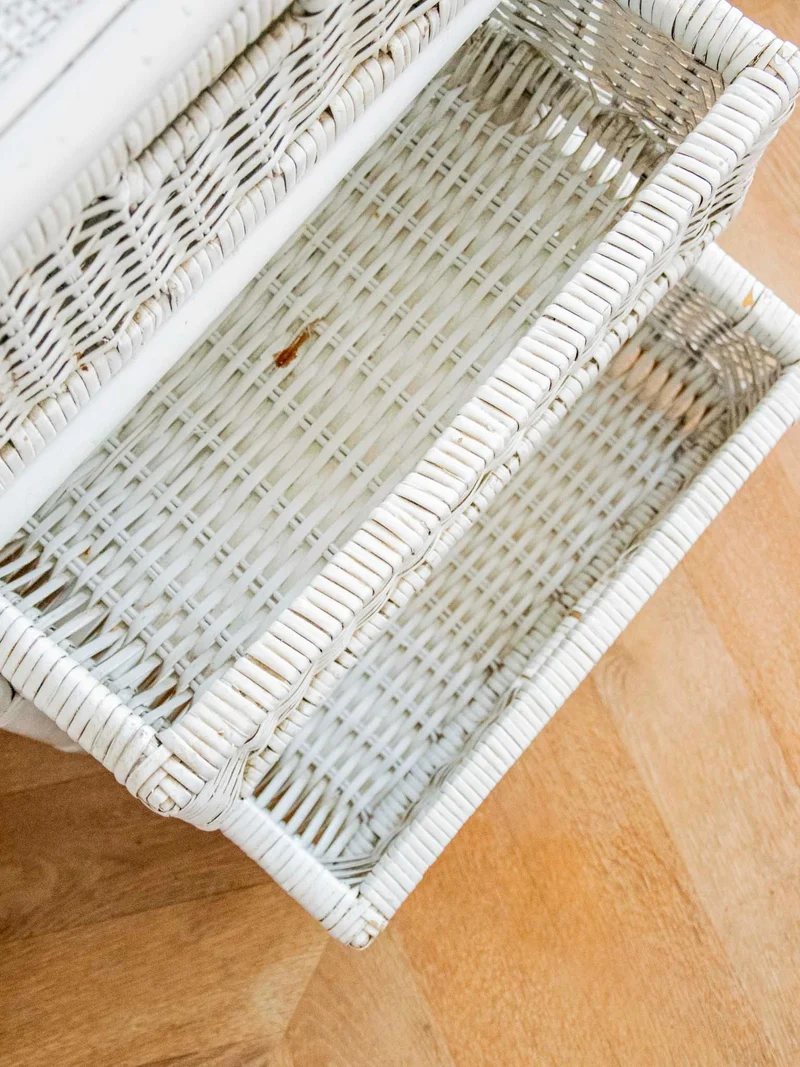 Garance, la commode en rotin peint blanc N°614