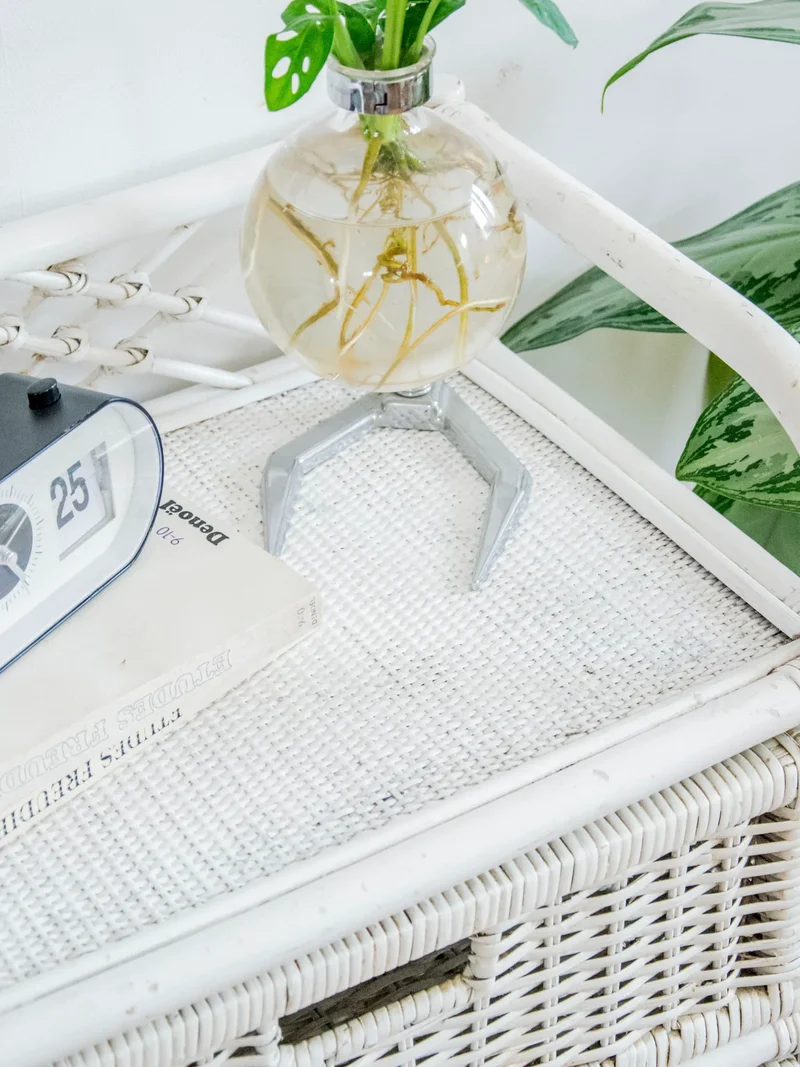 Garance, la commode en rotin peint blanc N°614