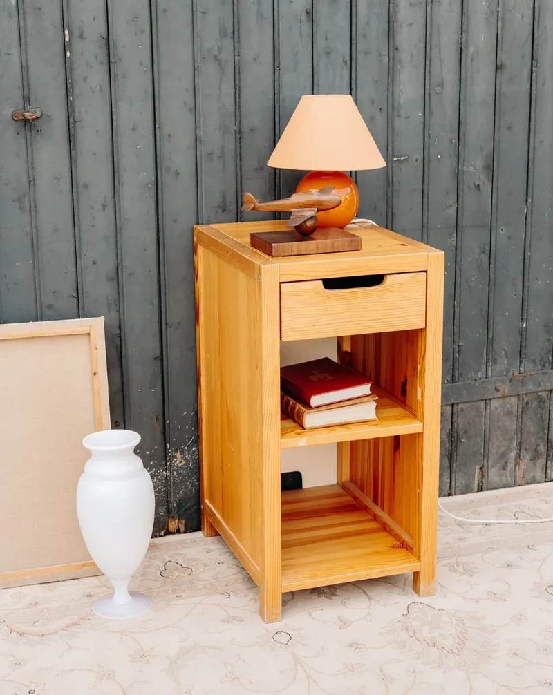 Maïa, la table de chevet en bois clair N°1462