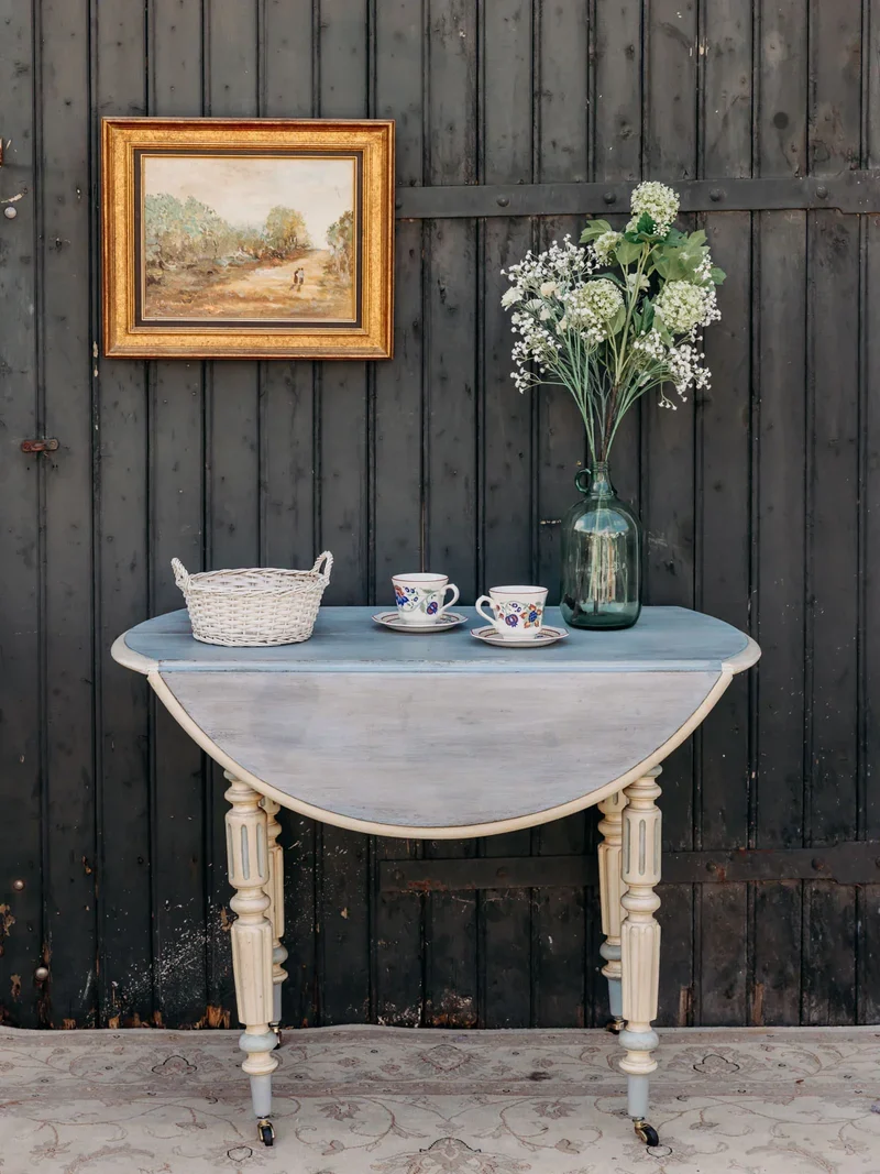 Romy, la table à manger à volets N°1332