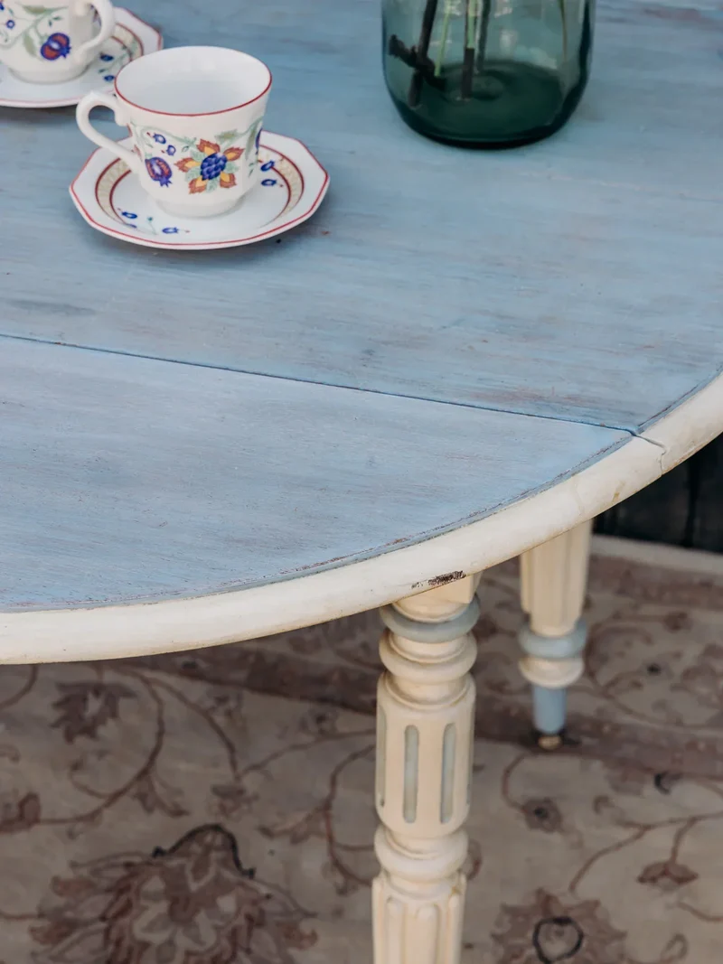 Romy, la table à manger à volets N°1332