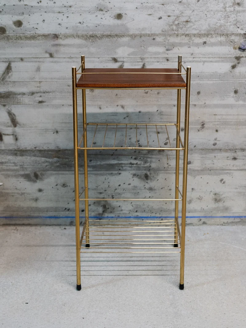 Hanna, la table d'appoint en bois et métal N°1346
