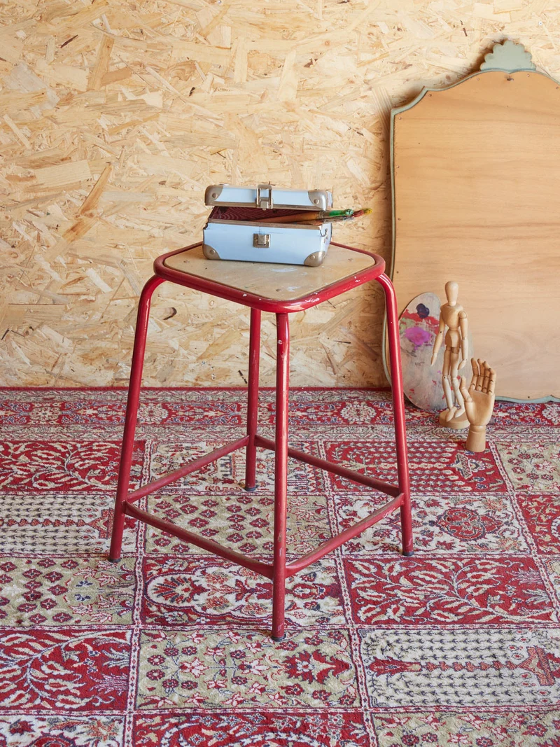 Regis, le grand tabouret d'atelier en métal N°1362
