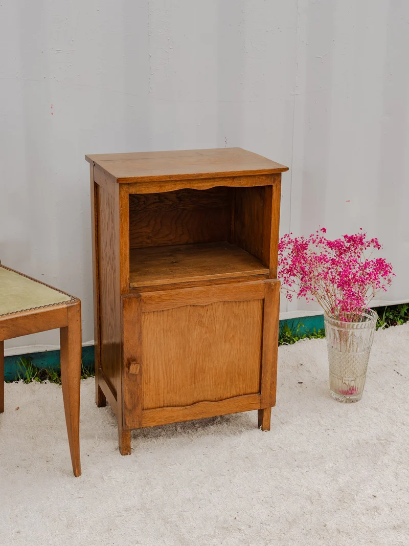 Odile, la table de chevet en bois N°1336