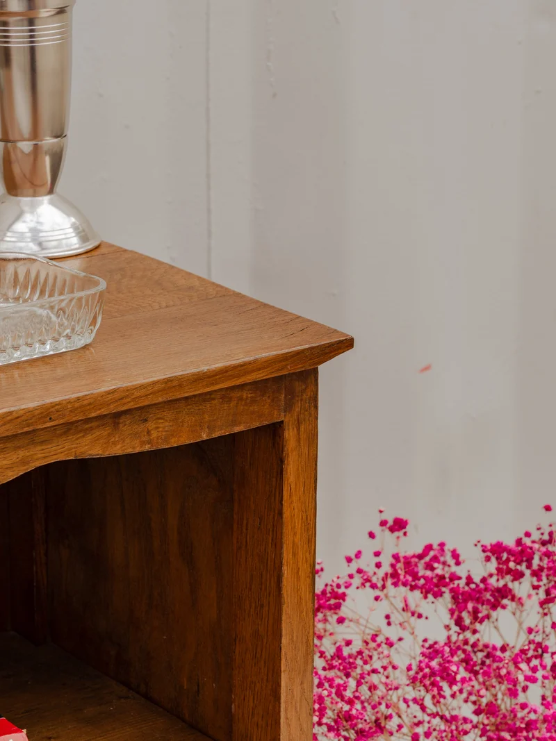 Odile, la table de chevet en bois N°1336