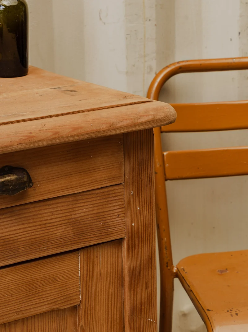 Gilbert, le petit buffet en bois N°1522