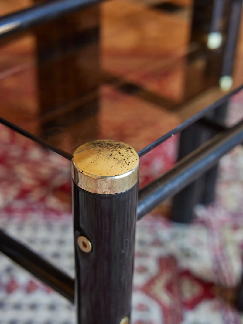 Barbara, la table gigogne en verre fumé N°157