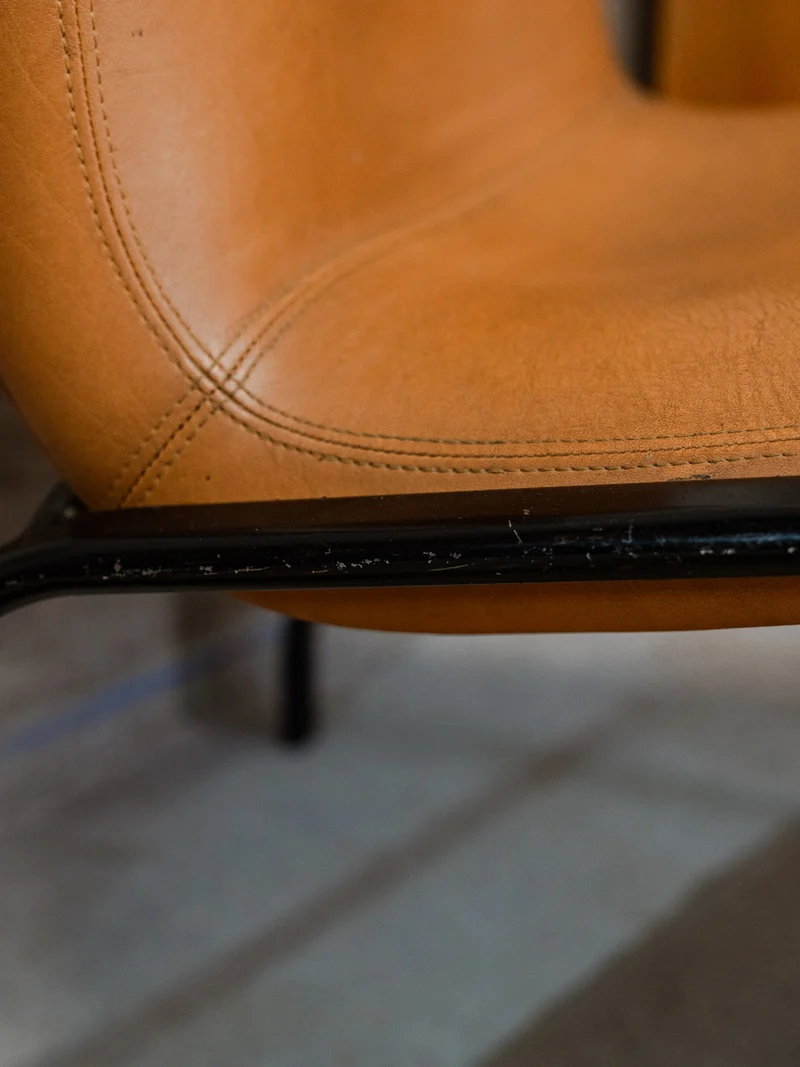 Jakob, le fauteuil en skaï N°1248