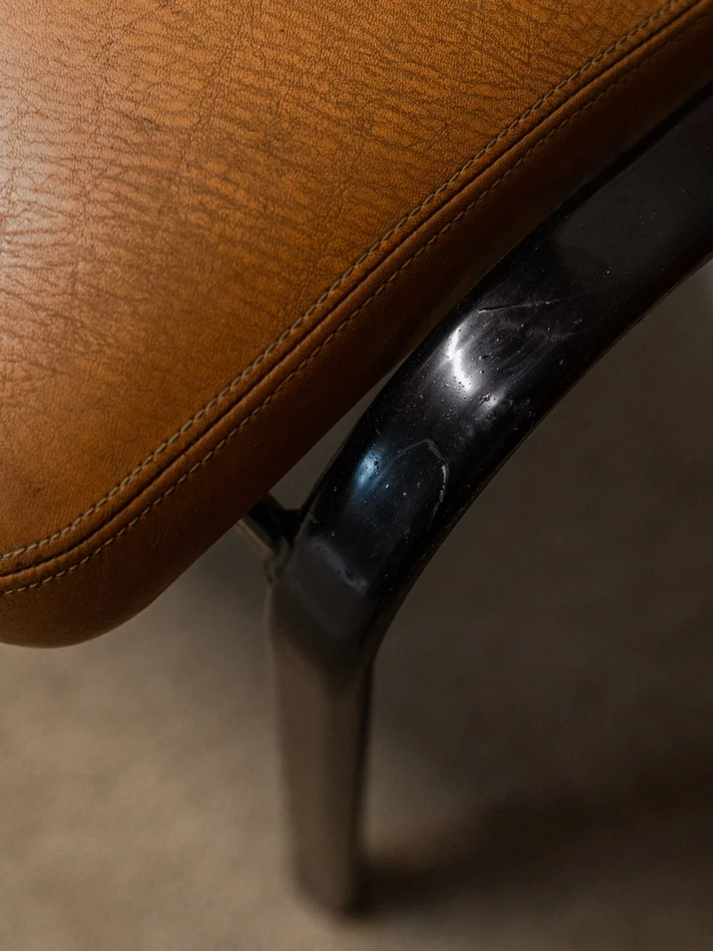 Jakob, le fauteuil en skaï N°1248