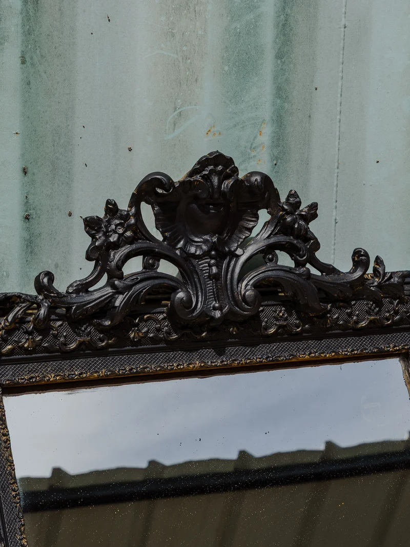 Georges, le miroir noir N°1189