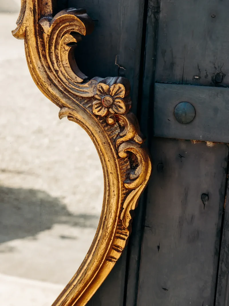 Georges, le miroir doré ancien N°1144