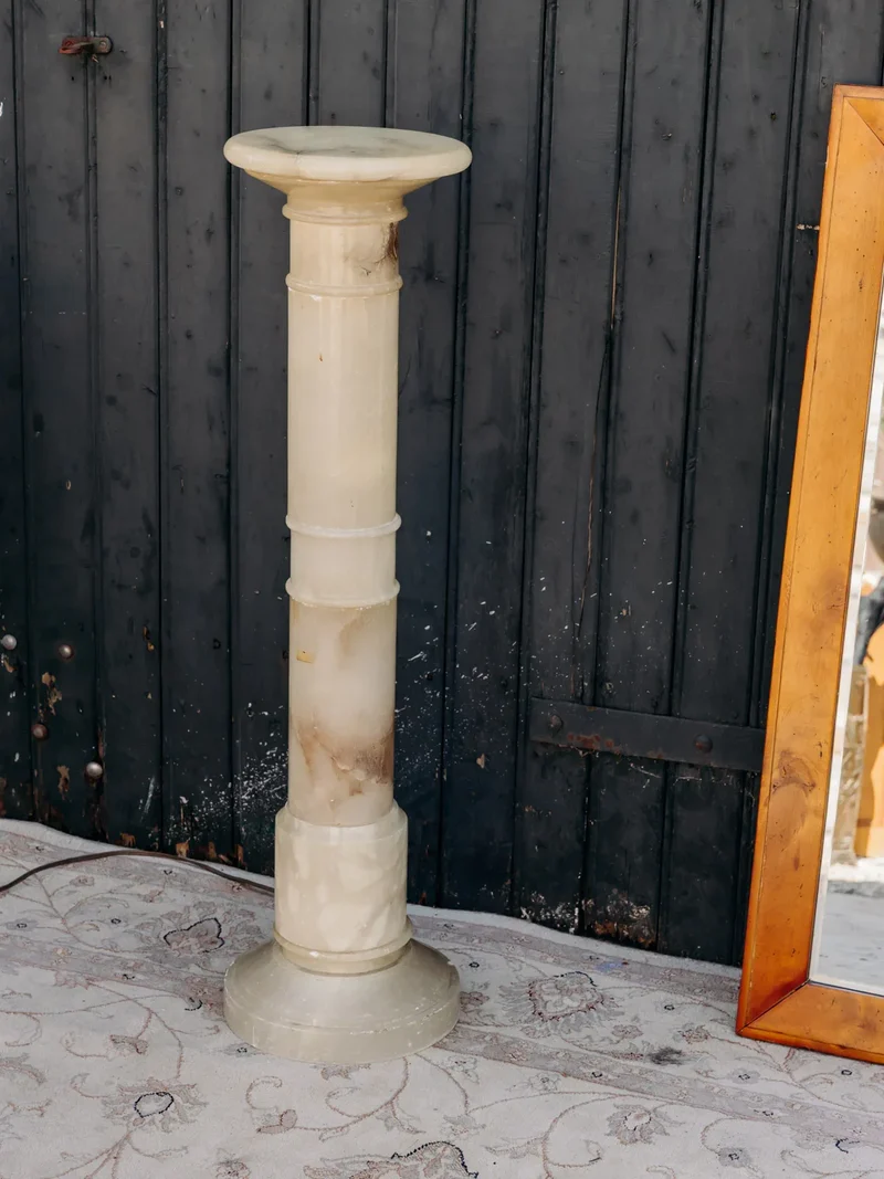 Julia, la lampe sculptée en albâtre N°887