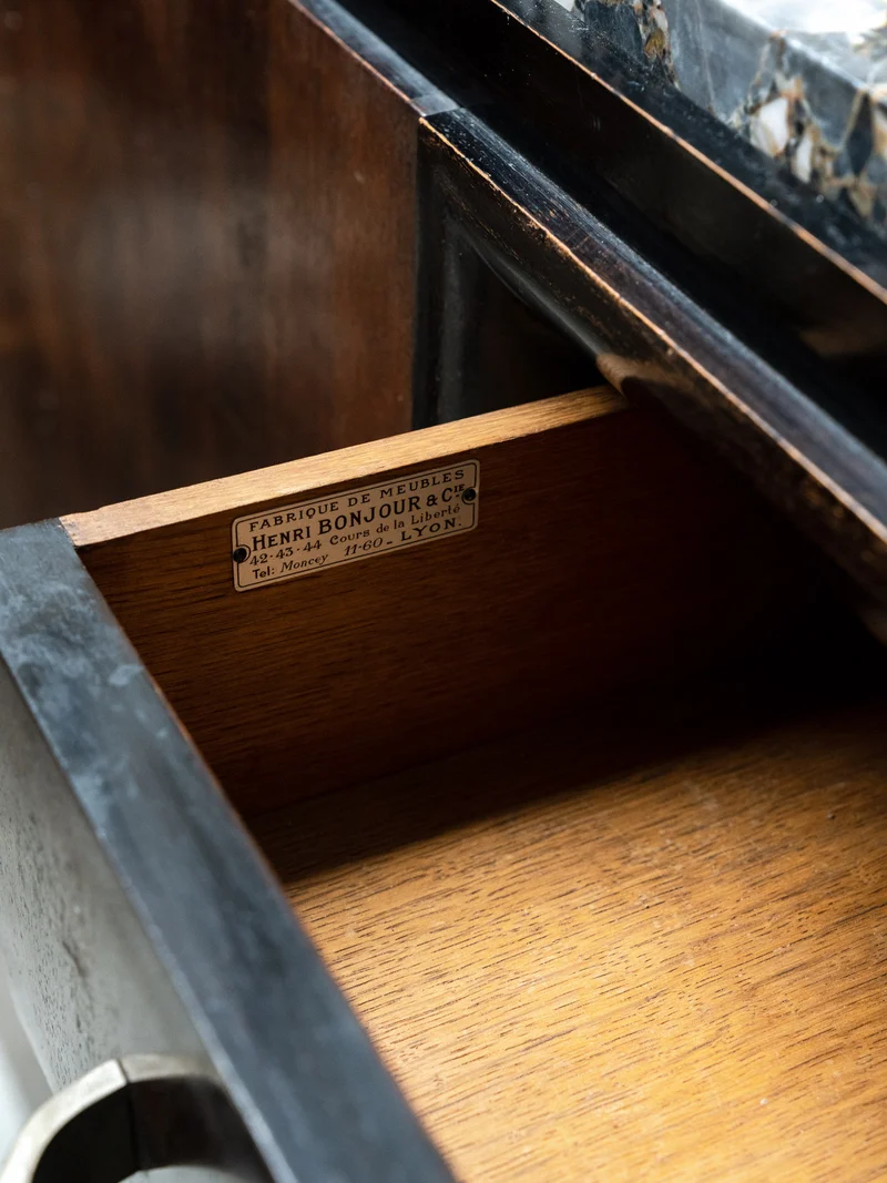 Gustave, le buffet en marbre N°595