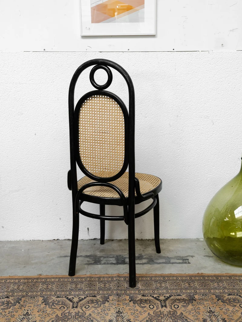 Claude, la chaise cannée en bois N°1244