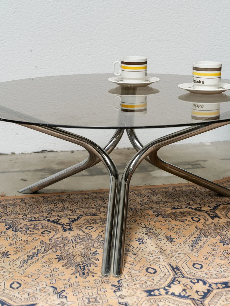 Donna, la table basse en verre fumé N°978