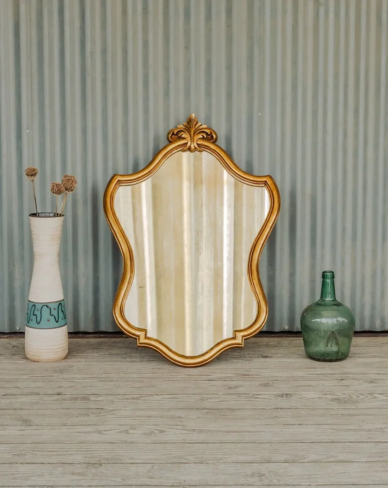 Igor, le miroir doré N°1044