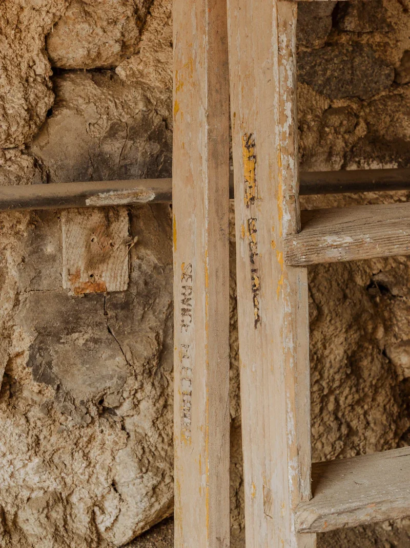 Denis, l'escabeau en bois N°32