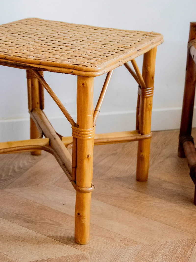 Francine, la table d'appoint en rotin N°884