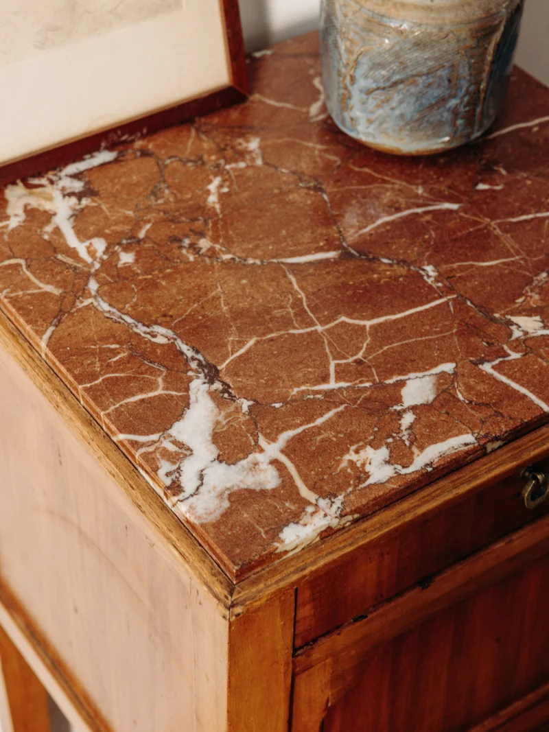 Odile, la table de chevet en bois et marbre N°1306